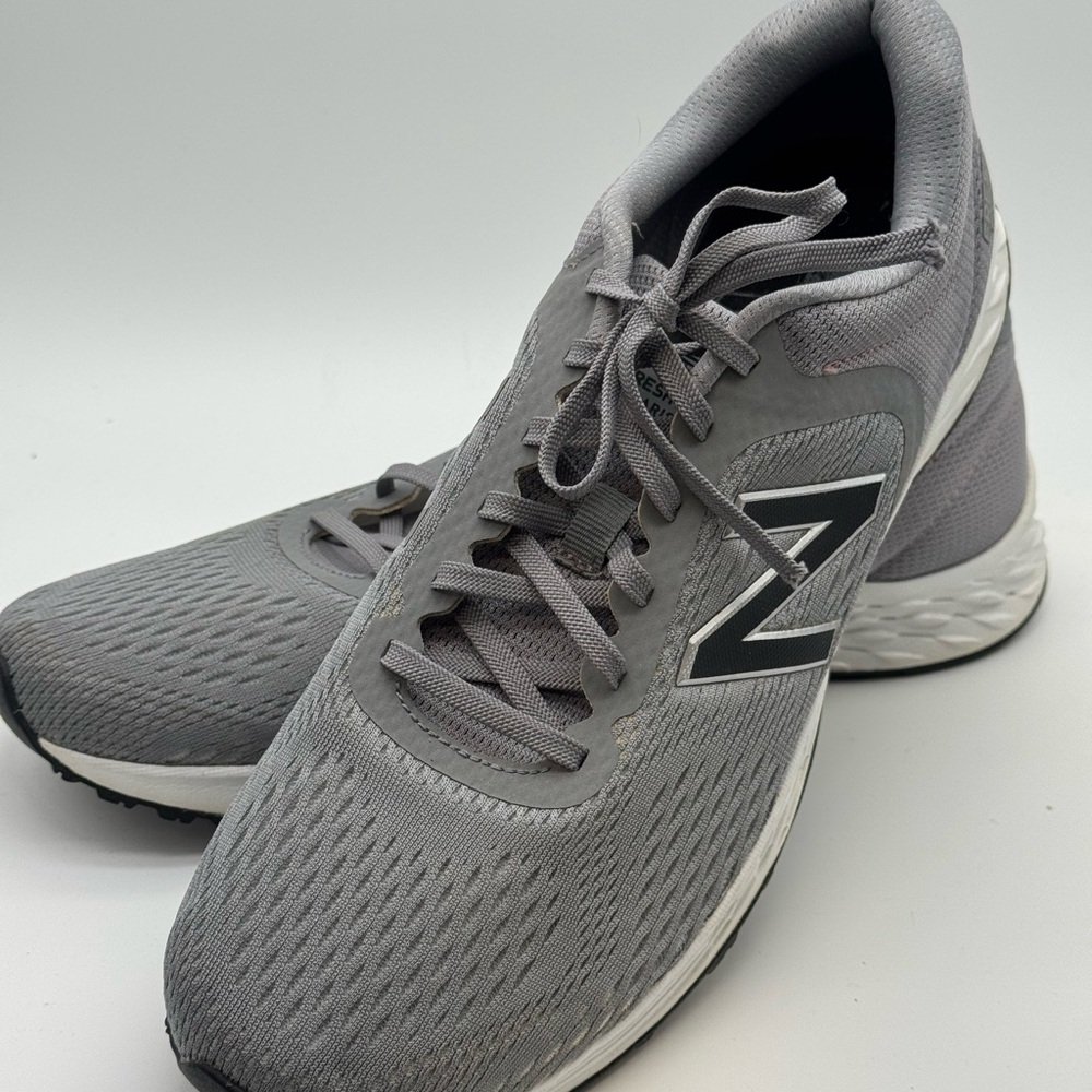 New Balance Fresh Foam Arishi Men’s Size 10 D MARISLS2 Sneakers Grey